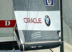 яхта Oracle BMW
